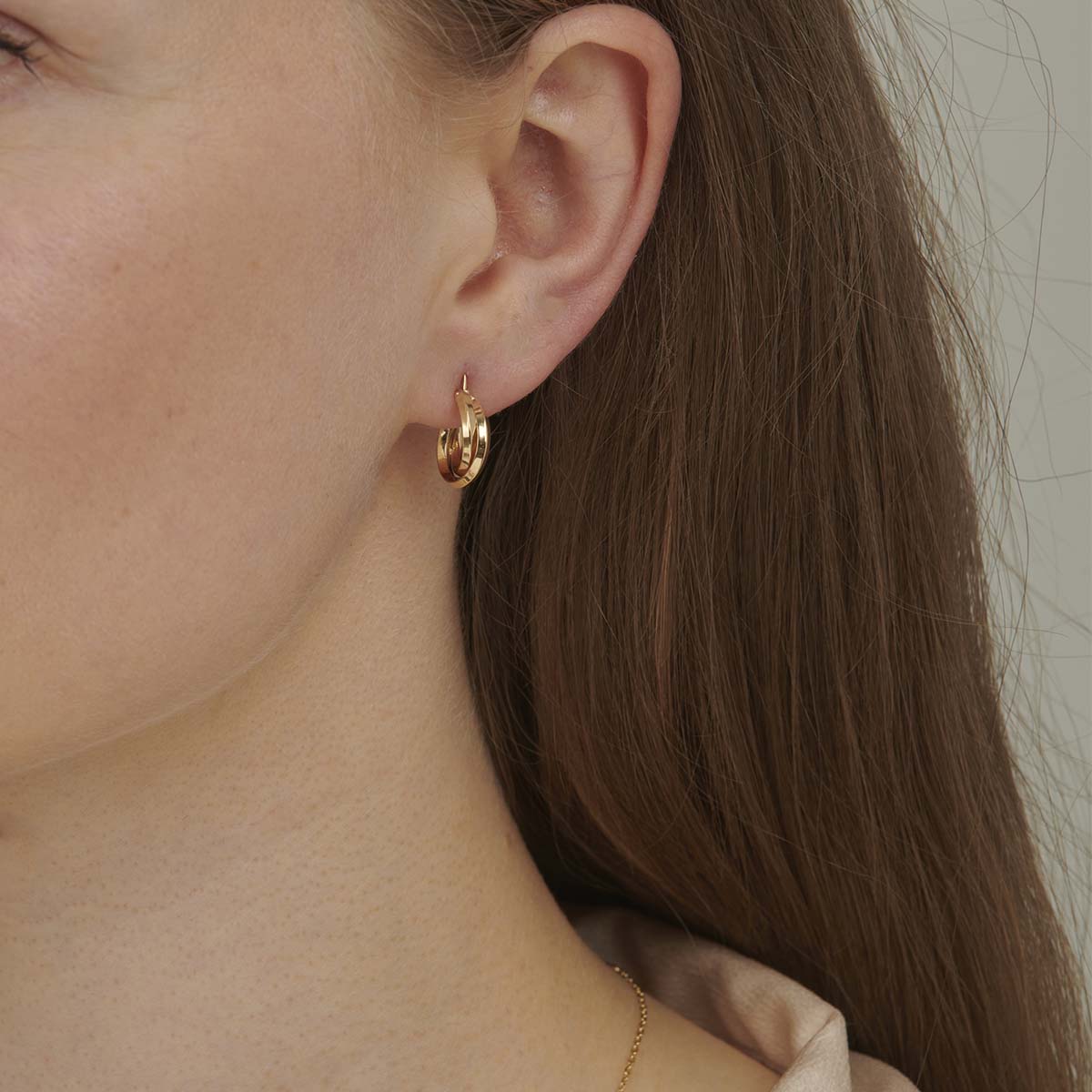 Jewelry tiny hoop earrings to fall in love | Tiny hoop earrings, Gold  earrings designs, Diamond huggie earrings